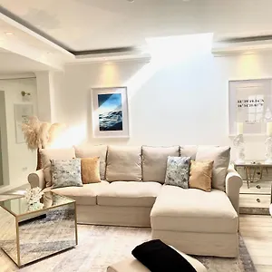 Little Townsuite Apartment Funchal (Madeira)